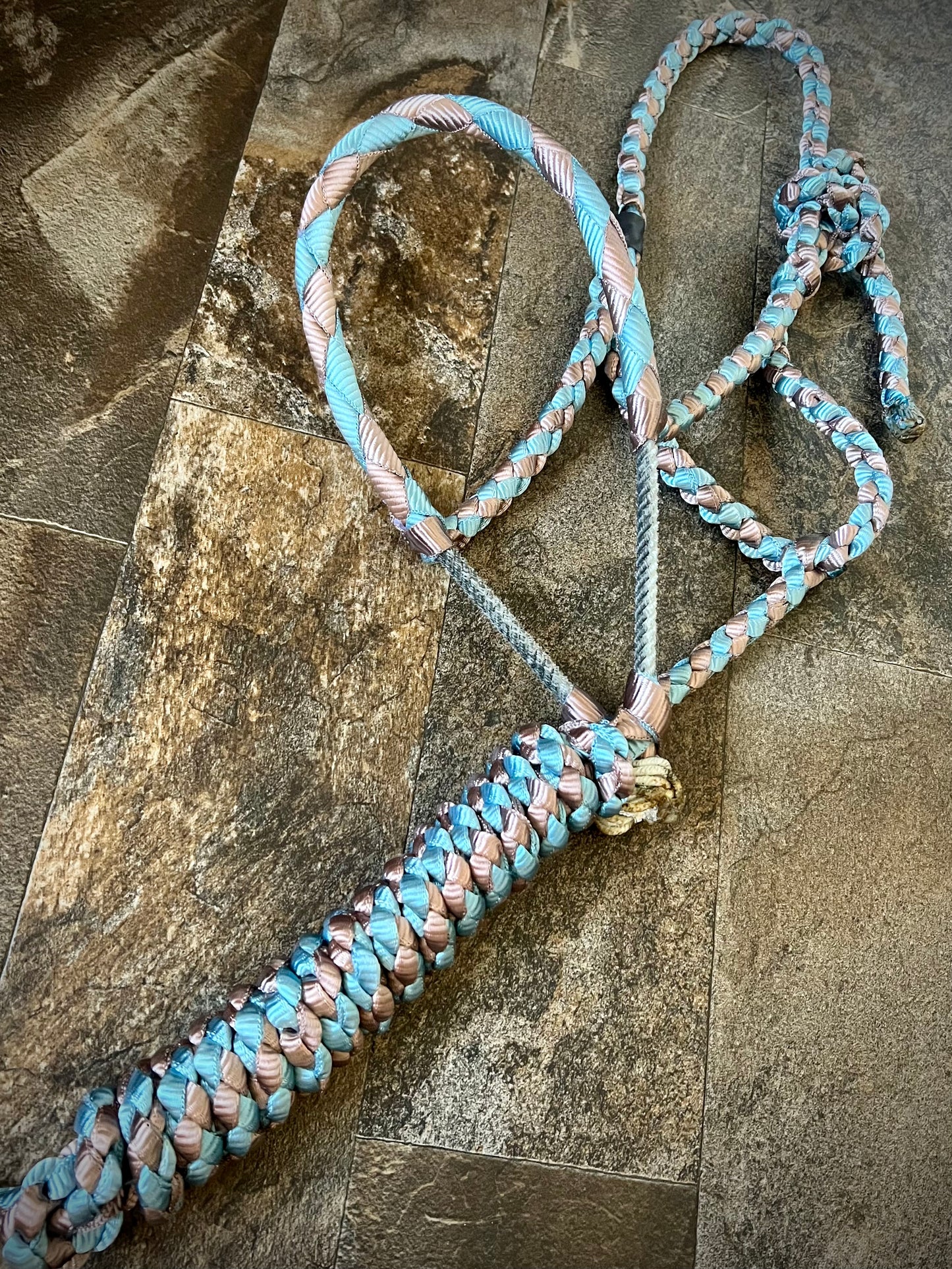 *Made to Order* - Lariat Muletape Halter w/9’ Lead - 2 Color - Average Horse