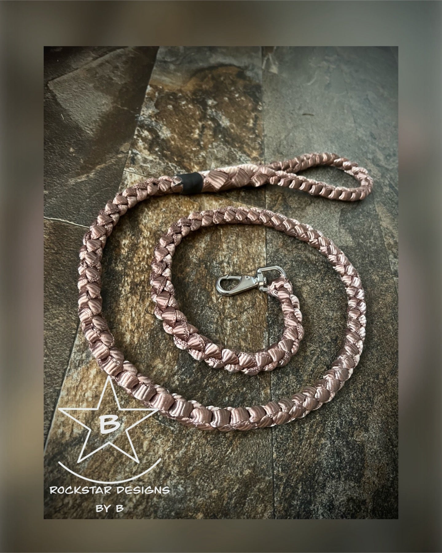 *Made to Order* Dog Leash - Medium/Large Dog - 1 Color