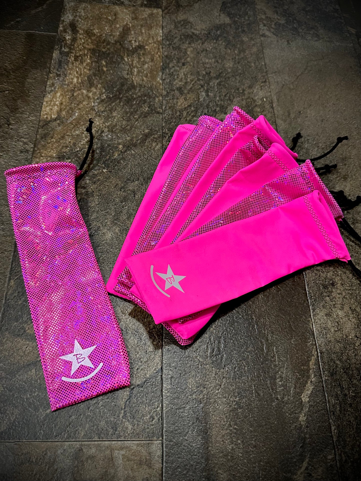 Matched Set - Set of 10 Mane Bags & 1 Tail Bag - Hot Pink Hologram - RTS