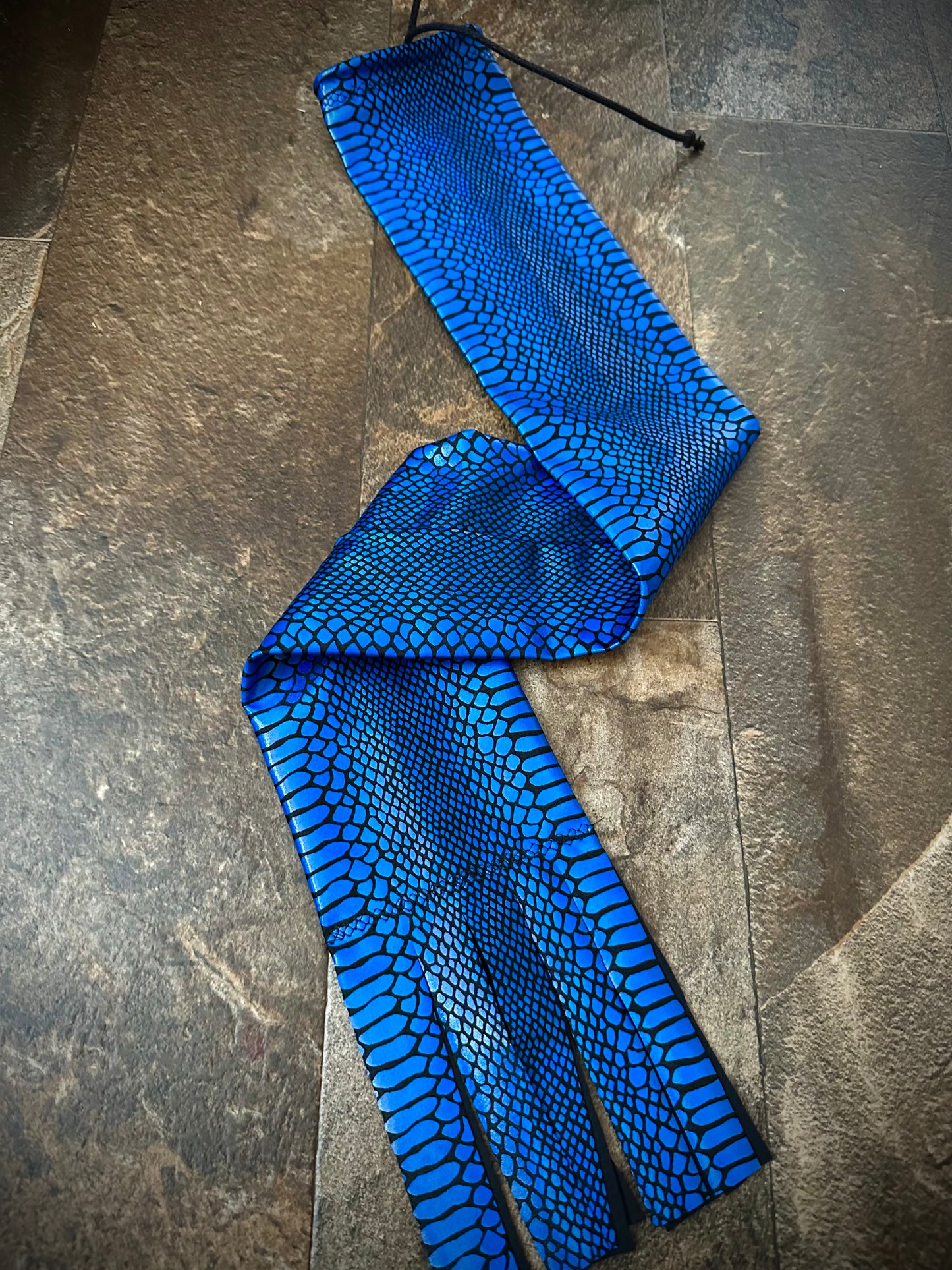 Single Tube Tail Bag - Holographic Blue Scales - RTS