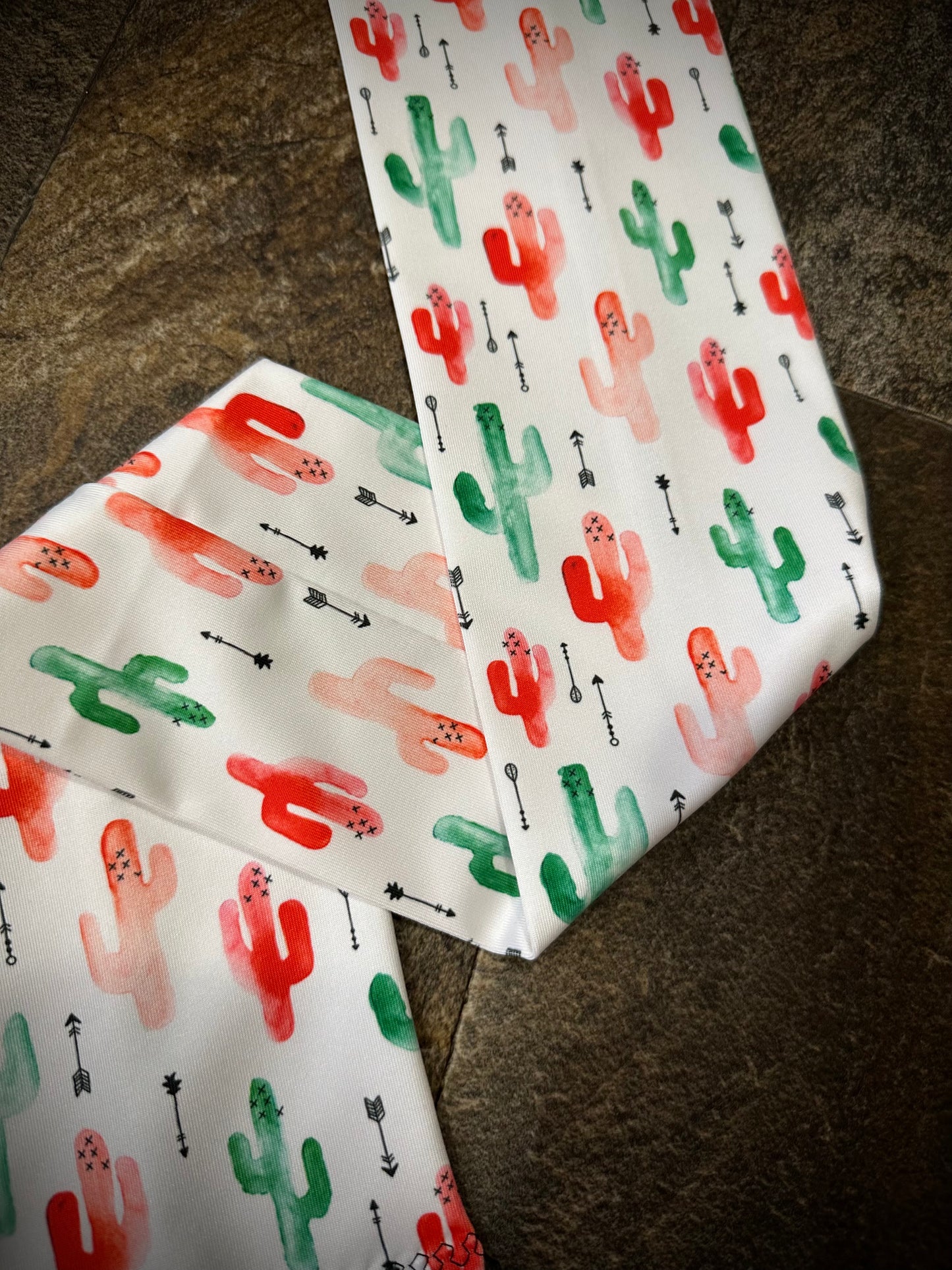 Single Tube Tail Bag - White w/Red & Green Cactus - RTS