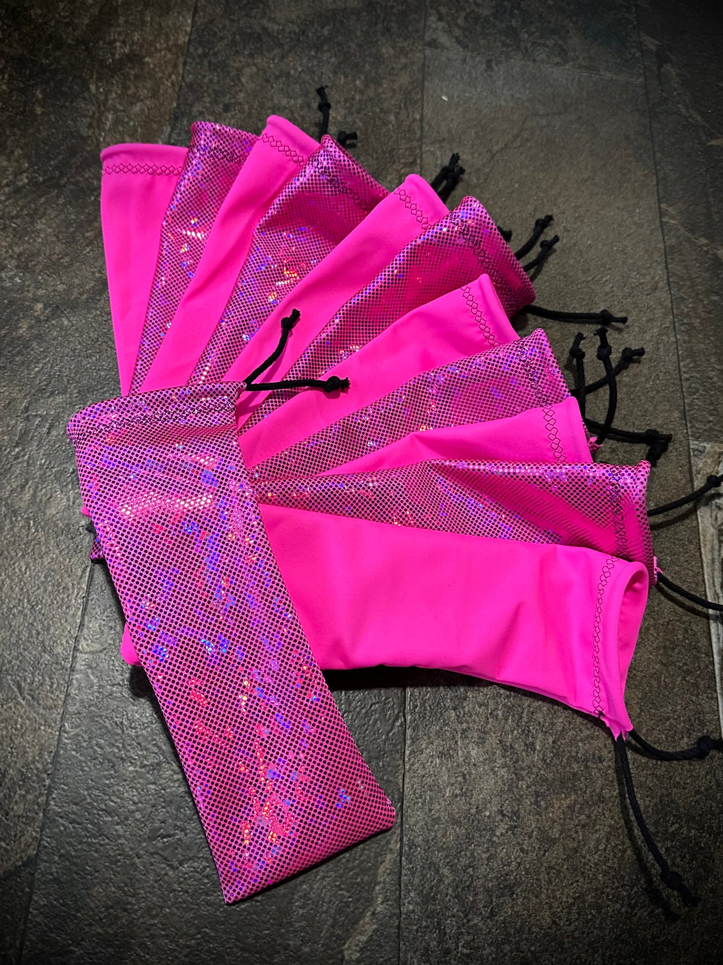 Matches Set - Set of 12 Mane Bags & 1 Tail Bag - Holographic Hot Pink - RTS