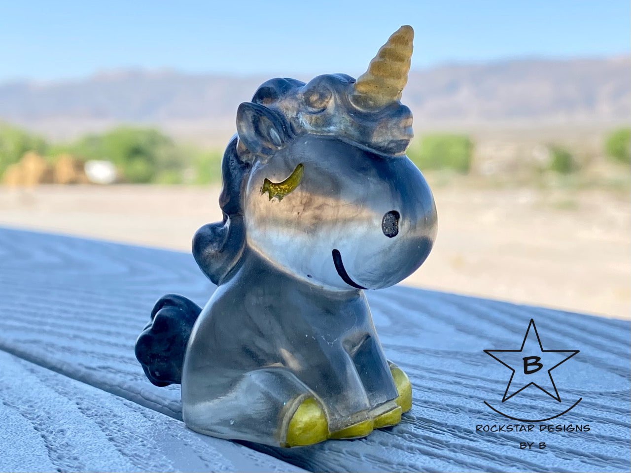 Resin Unicorn - 2.5 inch Smokey Clear