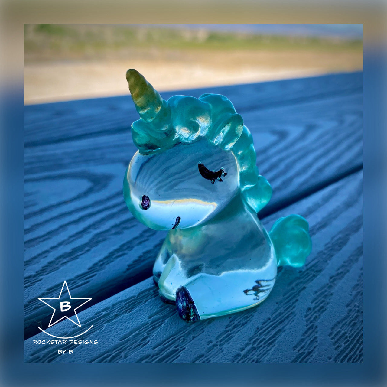 Resin Unicorn - Clear with Green Mane and Tail - 2.5 inch