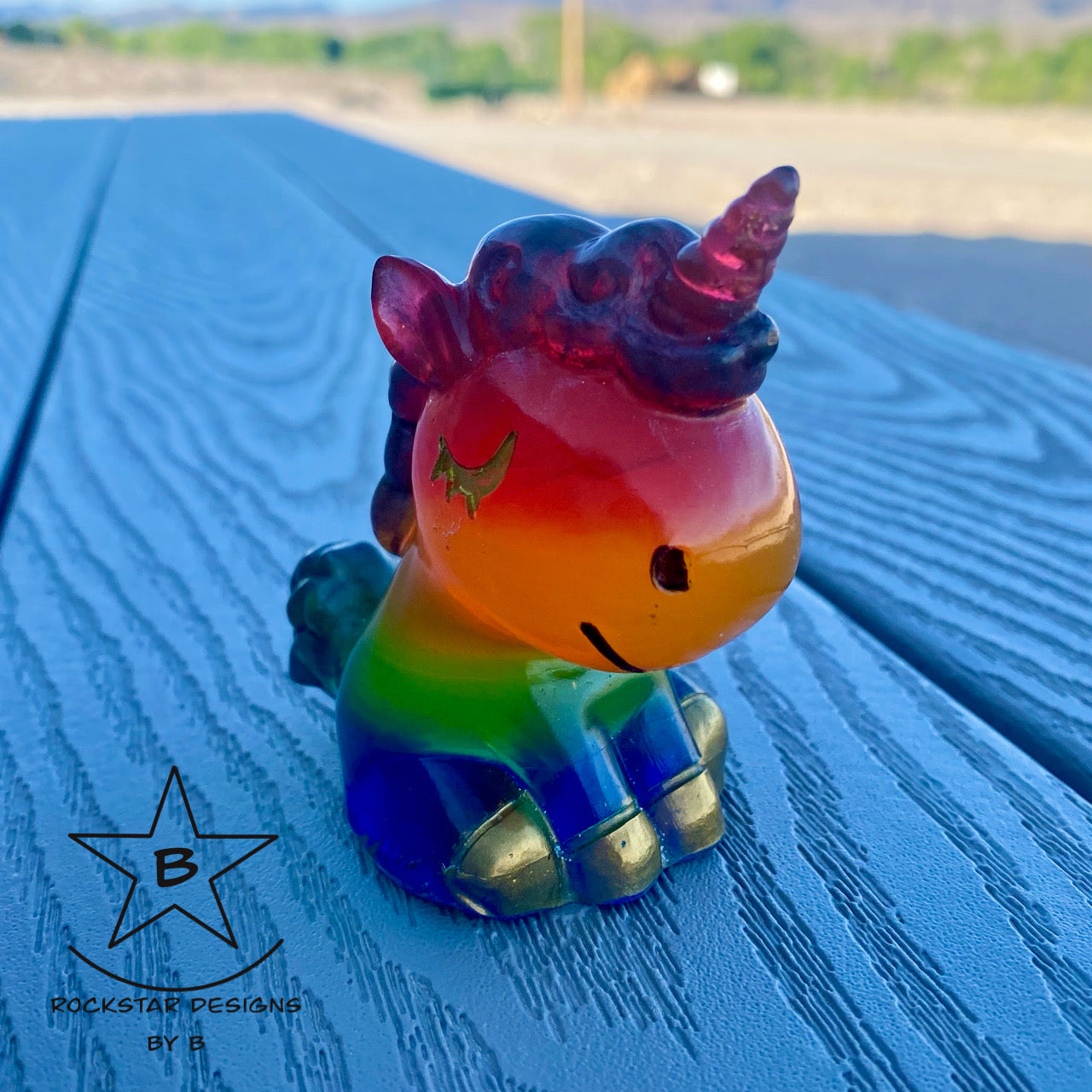 Resin Unicorn - 3 inch Rainbow